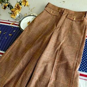 Brown checked cropped pants